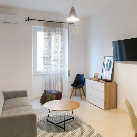 Piazzale Delle Province A 2 Passi Dalla Metro Aria Condizionata Wifi E Smart Tv Apartament Rzym